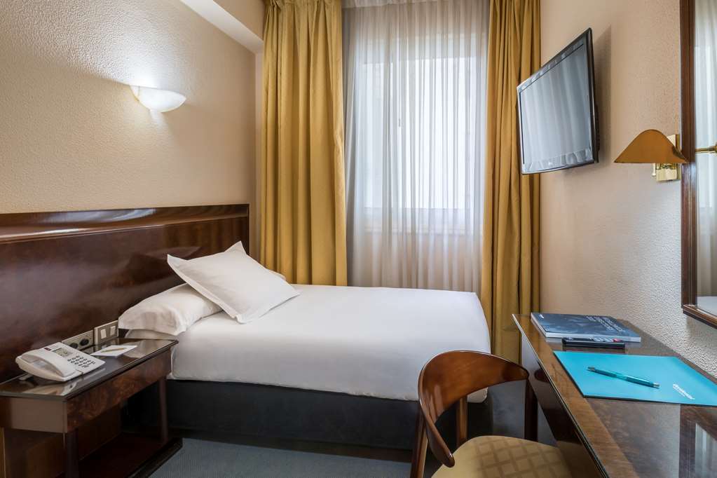 Occidental Vigo Hotel Eksteriør billede